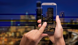 直接输入手机号就能定位免费？揭秘手机定位真相与安全使用指南