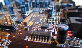 输入对方手机号查位置：技术原理、合法使用与隐私保护全解析