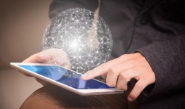 黑客24小时在线接单交易：揭秘网络安全黑市与合法防护指南