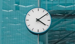 黑客24小时在线接单网站大牛：紧急数据恢复、密码破解、系统安全检测，随时解决您的网络安全危机