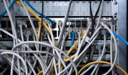 学黑客出来能干什么？揭秘网络安全领域5大高薪职业路径，轻松开启正规职业生涯