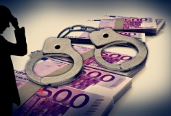 如何把被骗的钱从平台提现？教你识别骗局、保存证据、高效维权追回资金