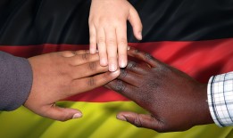 查老公的位置怎么查？从追踪技术到情感修复的完整指南