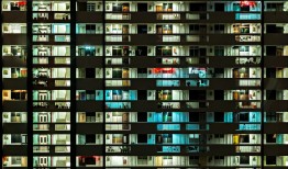 黑客24小时在线接单网站：揭秘暗网陷阱与安全防范指南