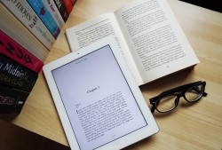 黑客在线接单的资料大全：合法选择与风险防范全指南