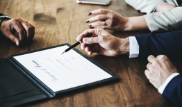 别人威胁你把聊天记录发网上怎么办？法律维权与隐私保护全攻略