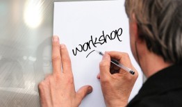 十元一次找定位服务靠谱吗？教你如何快速找到家人位置，省时省力更安心